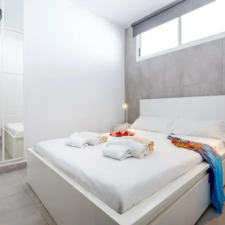 8b Albatros Playa Paraiso, Elegant And Modern