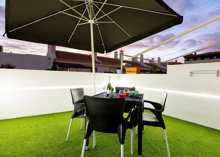 8b Albatros Playa Paraiso, Elegant And Modern